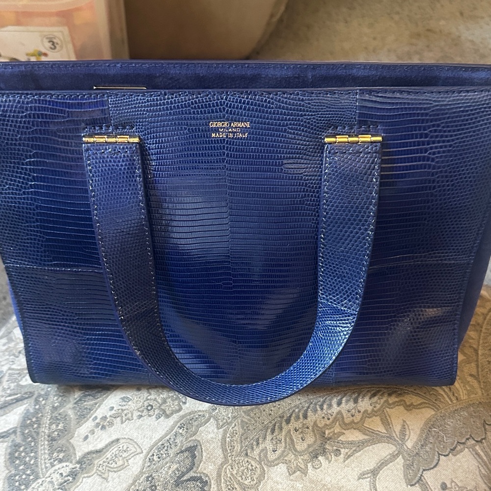 Auth. Full inclusion: Giorgio Armani Tote w/ tags & card
